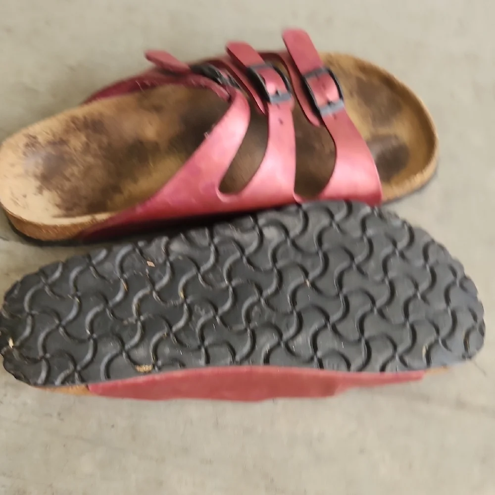 Birkenstock Red Sandals with Adjustable Straps and Contoured Footbed - Picture 12 of 12